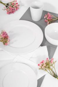 Coco & Gray White Rim Shape Dinner Plate With Hammered Finish